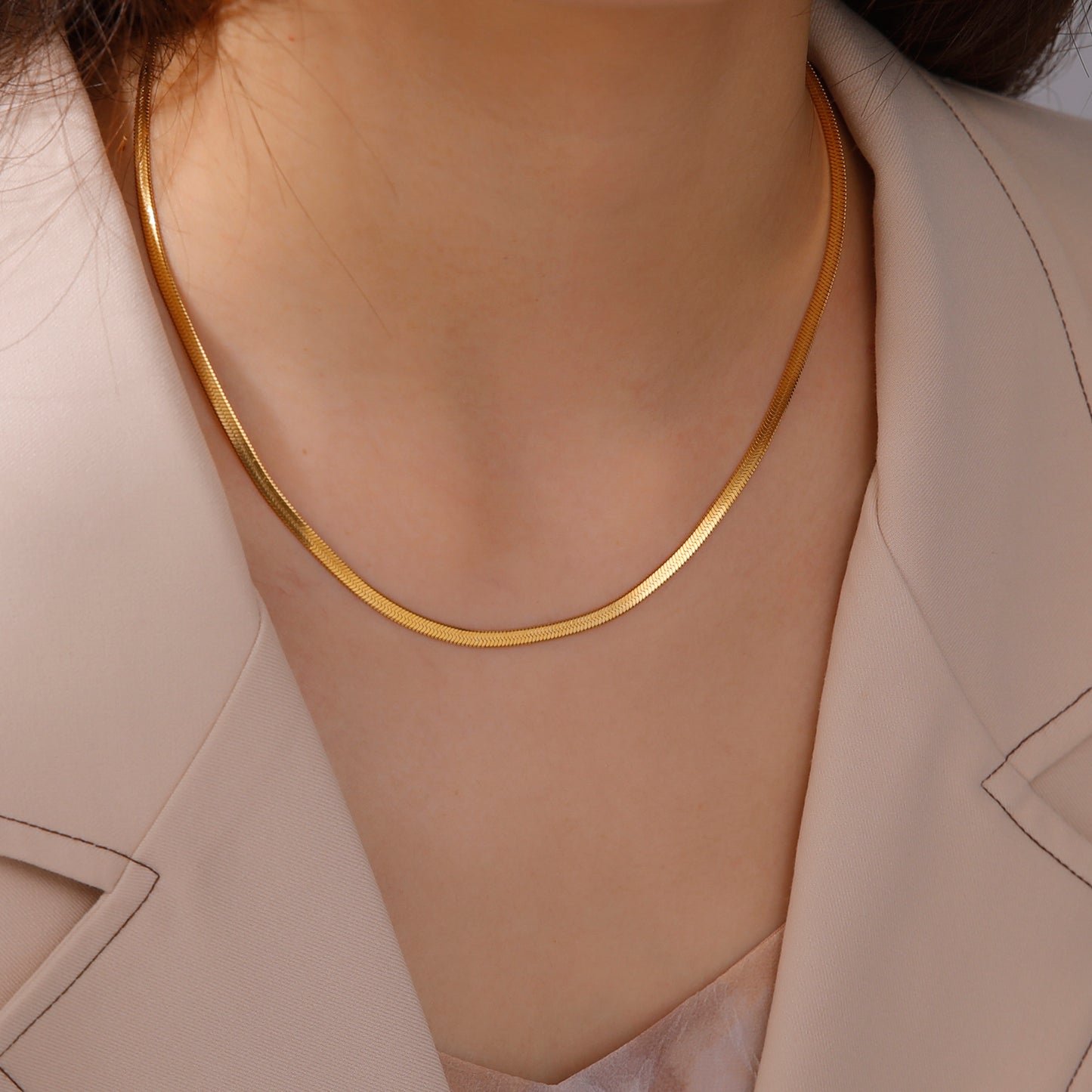 Hebi Necklace